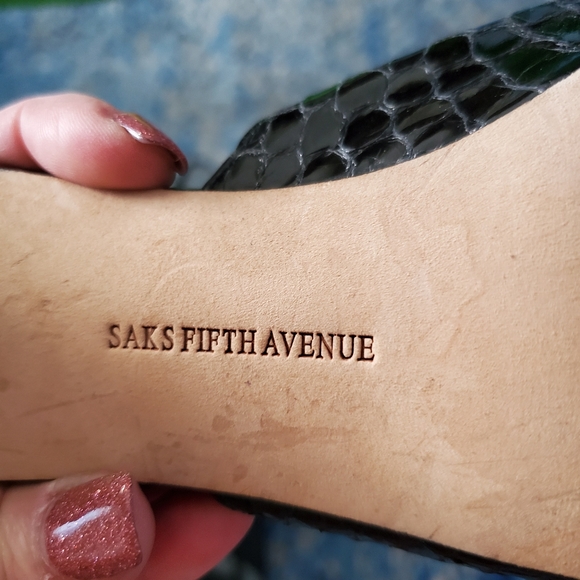 Saks Fifth Ave snake leather slide heel - Picture 3 of 4